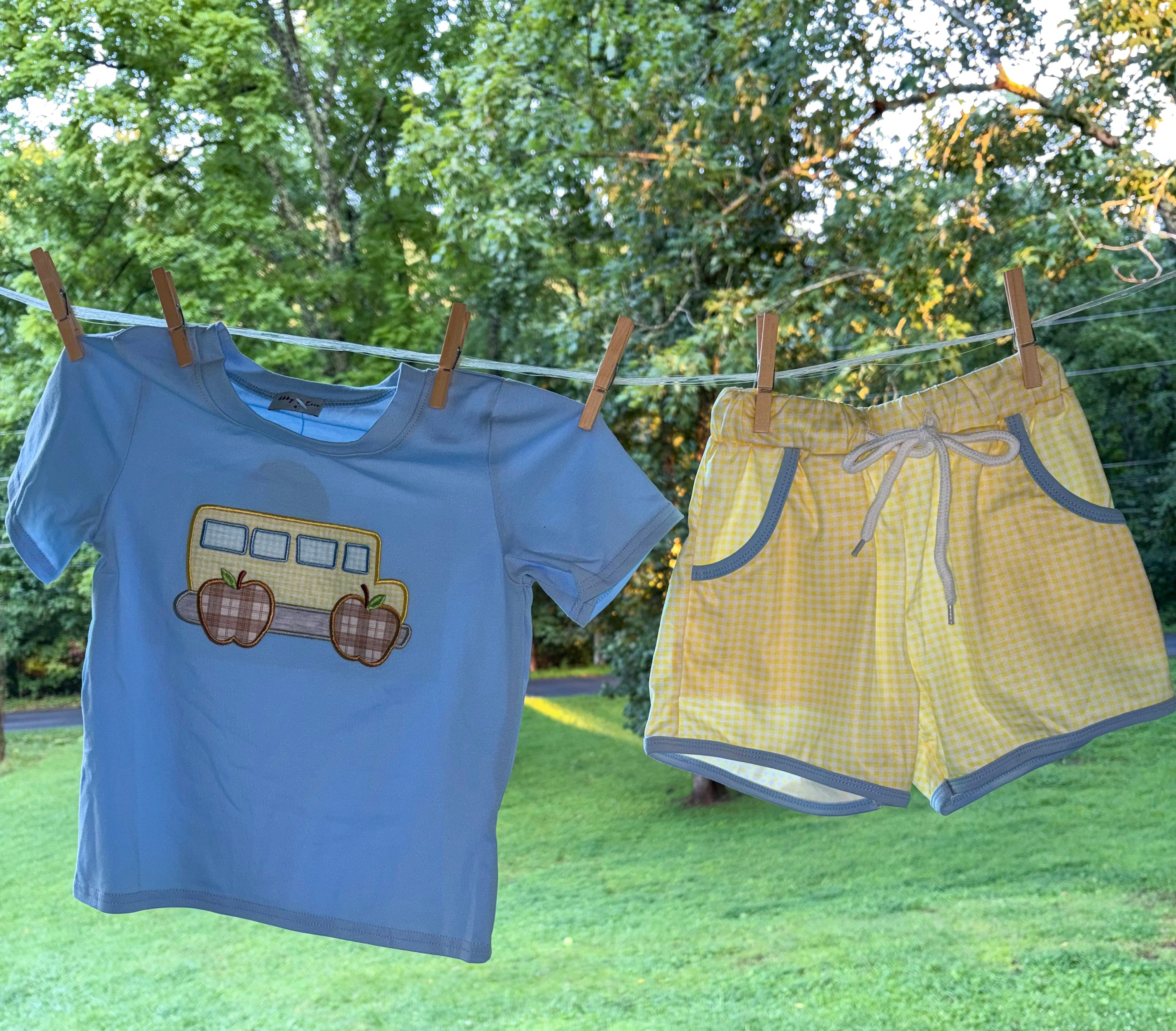 Blue Bus Applique Set